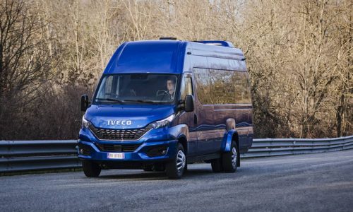 MINIBUS-2